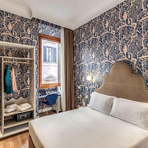 Townhouse Condotti 29
